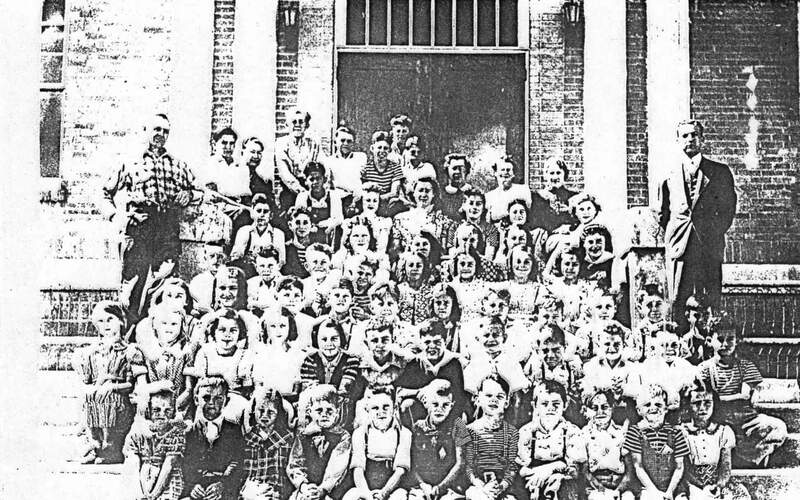 Eureka High  class when 1924 school was new 
